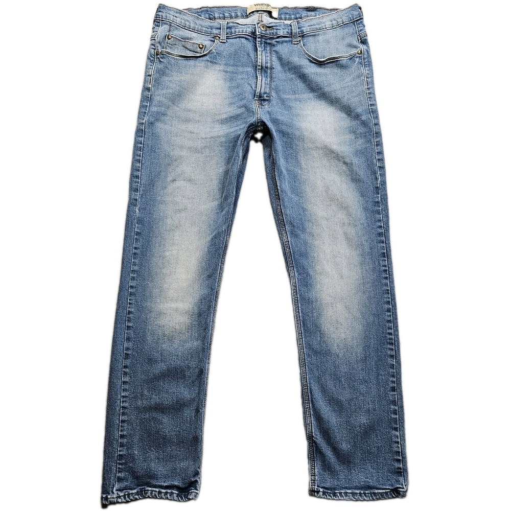 Wrangler Authentic Jeans Men 37x30 Blue Faded Denim Classic 5-Pocket Regular Fit